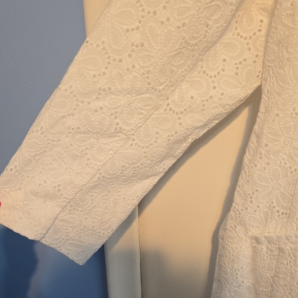 Susan Graver Women's White Eyelet Women's Blazer- Size 2X - Picture 2 of 7